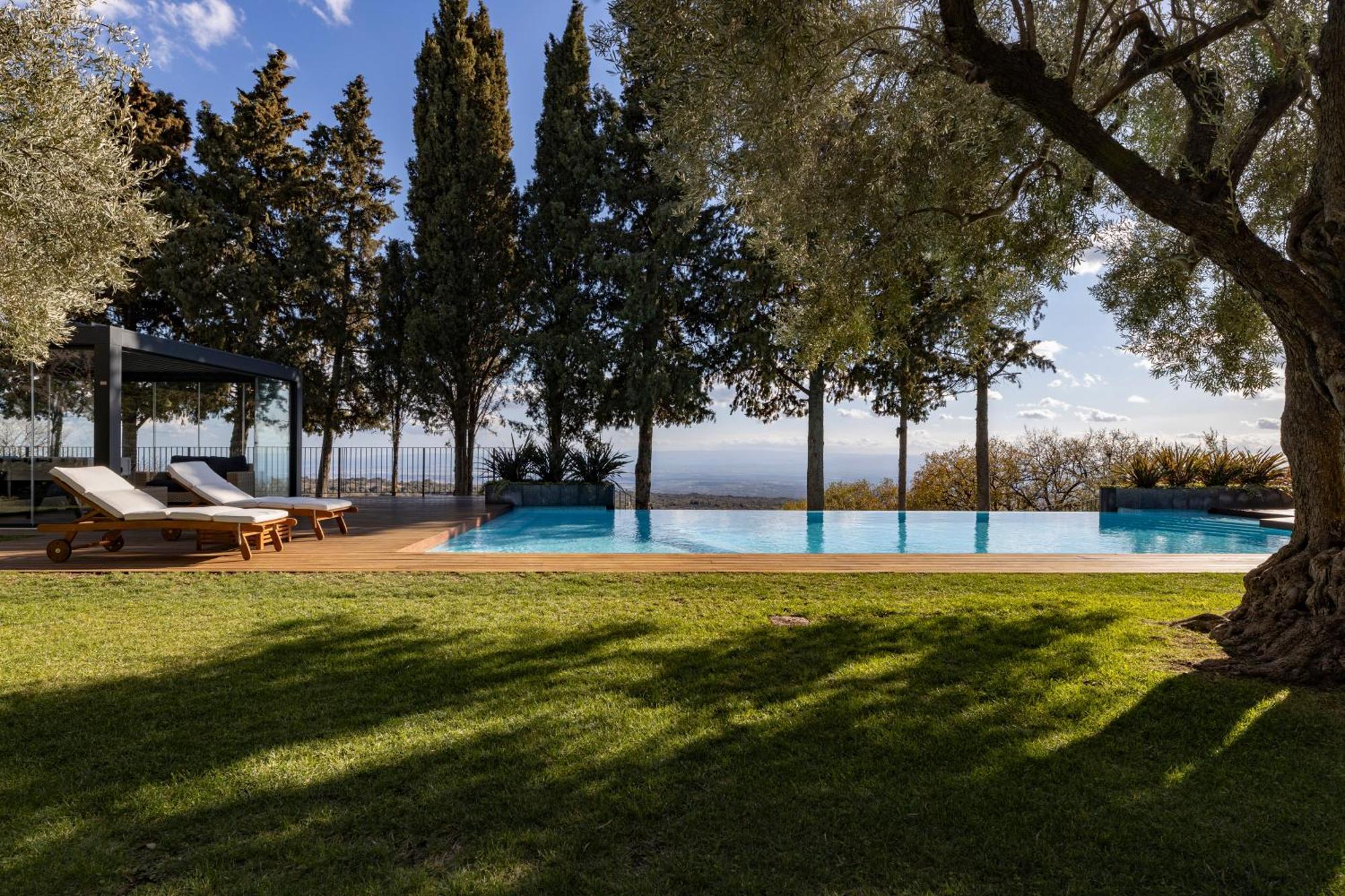 Scialaj Villa Di Lusso Sull'Etna Con Piscina E Vista Mare Ragalna Exterior foto